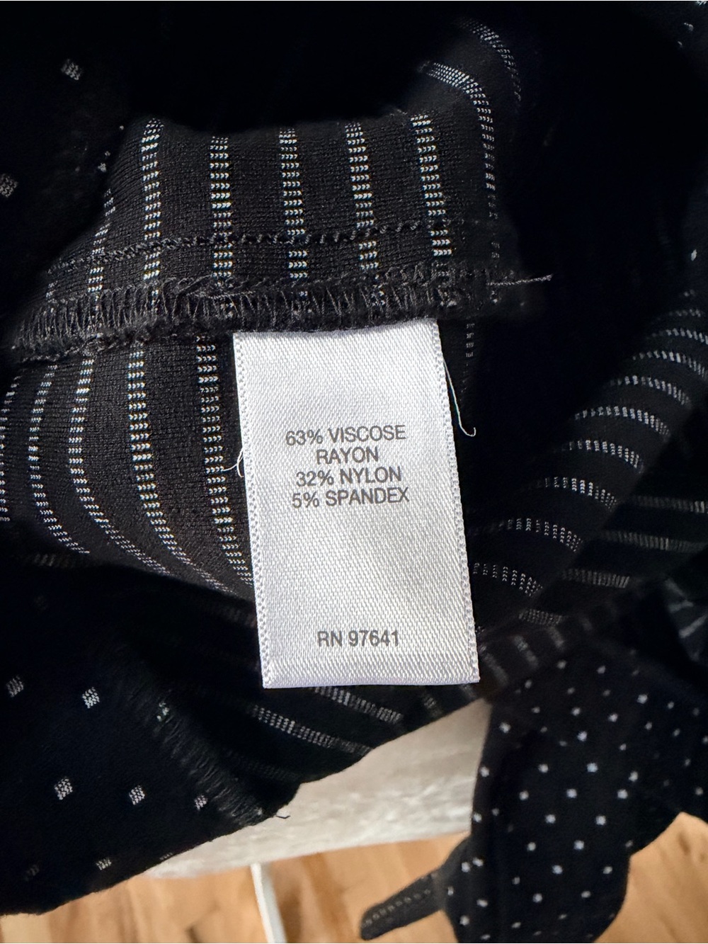 J. Jill Black & White Polka Dot Ponte Slim Leg Pants Size Medium - Picture 10 of 12